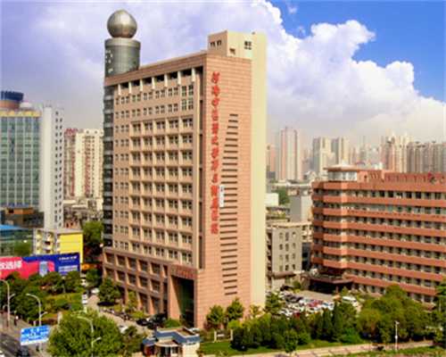 代生费用包成功_65万包生男孩,
              顺产产后半个月做瑜伽帮助修复骨盆